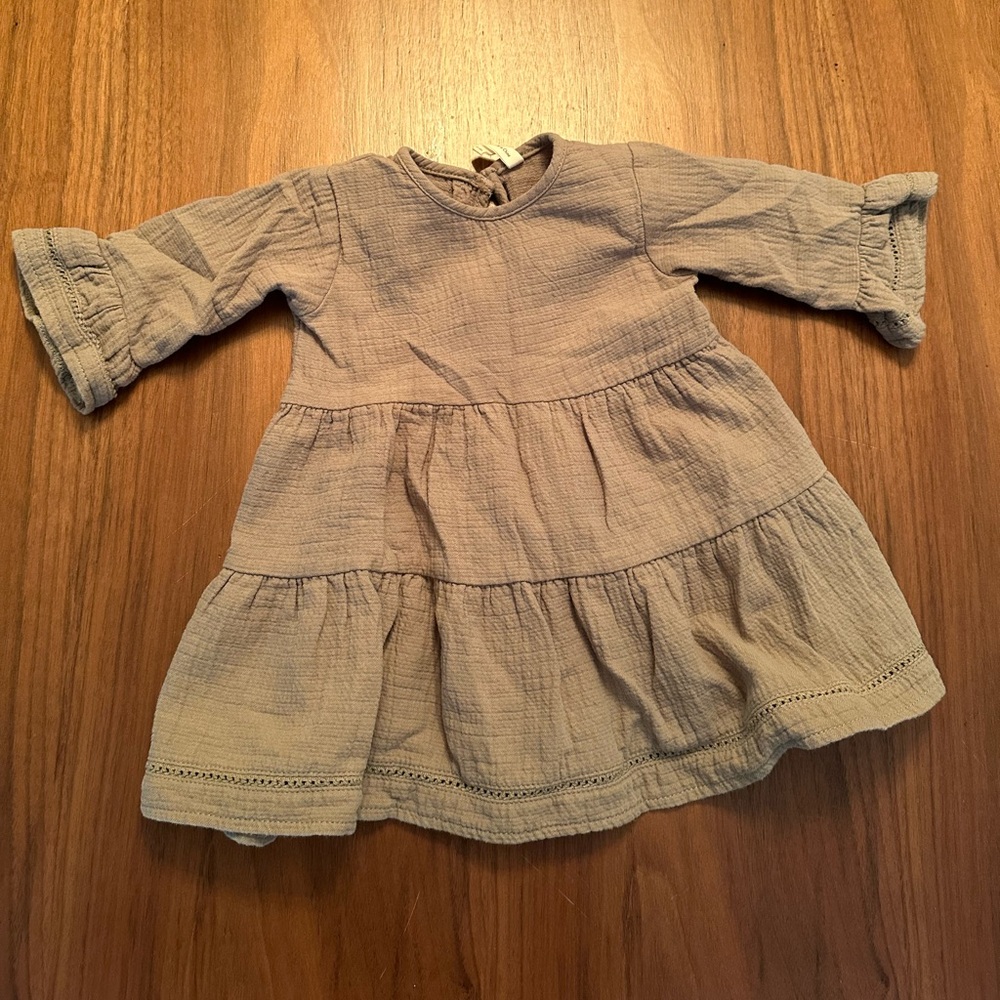 Quincy Mae Belle Dress in Fern